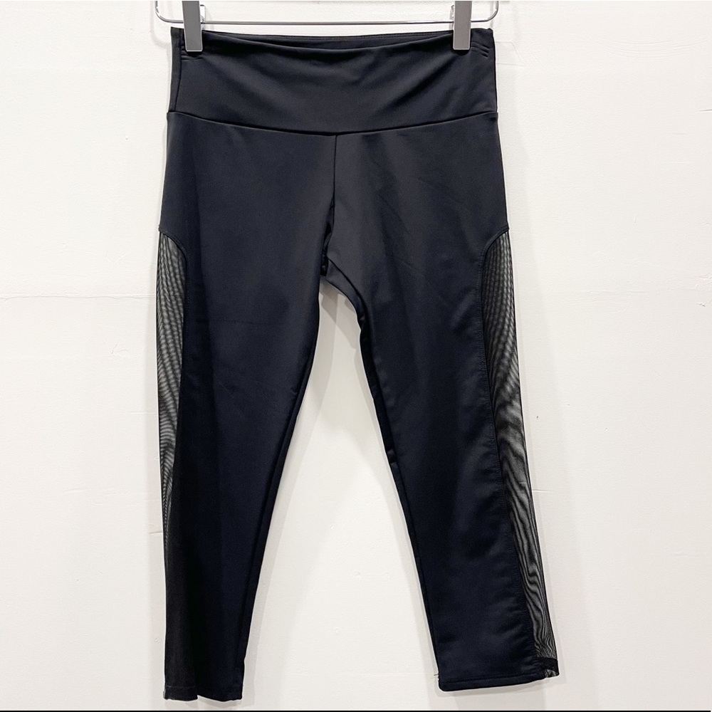 Onzie Black Mesh Side Panel Legging Crop Yoga XS